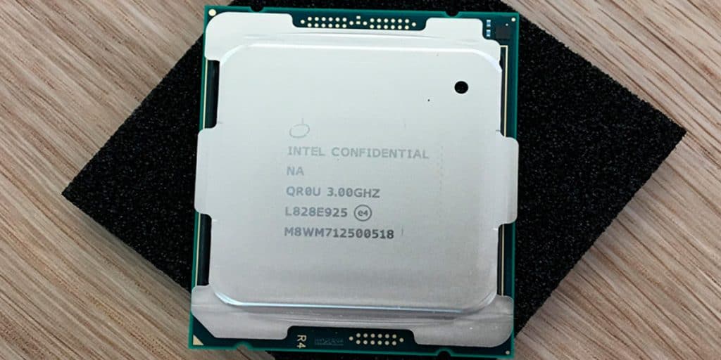 Intel Core i9-7980XE
